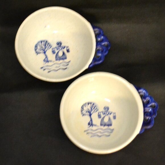 Pair Of Metlox Pottery Vintage Soup Bowls Poppytrail Pattern Provincial Blue - Picture 1 of 8